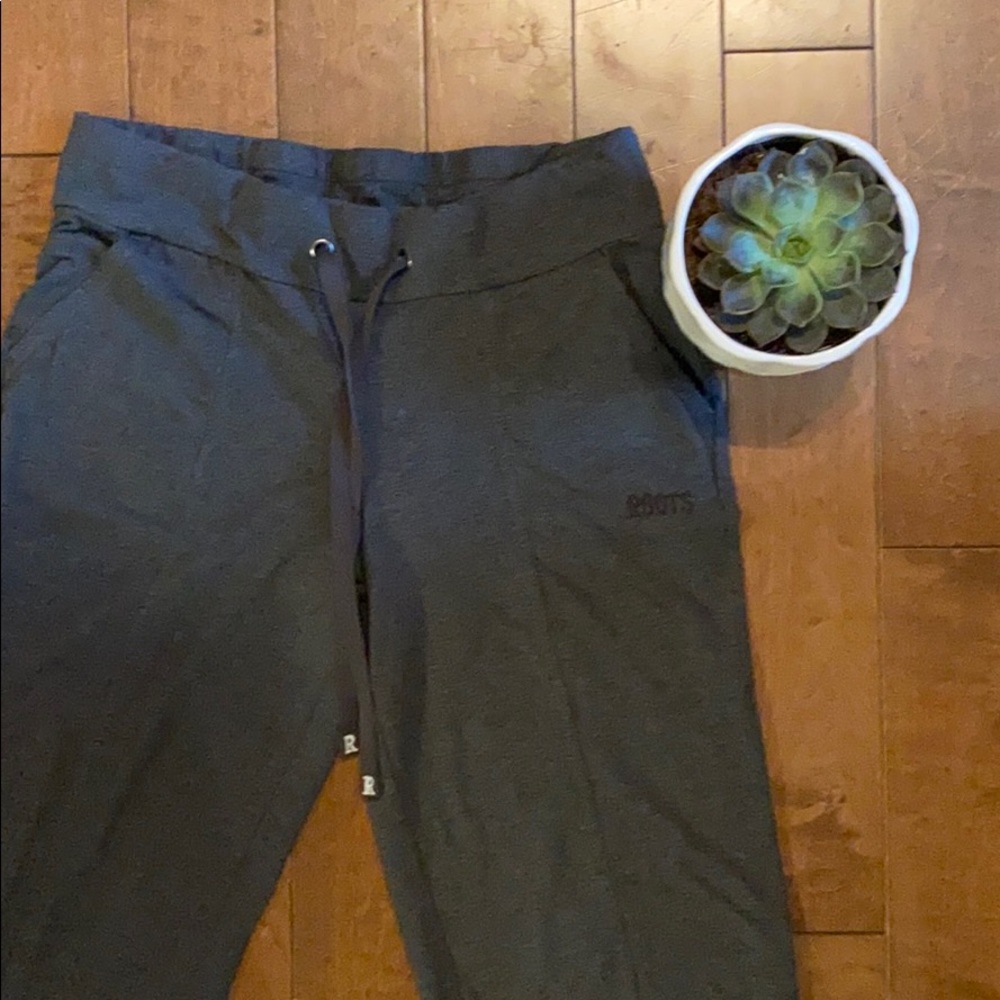 🇨🇦 ROOTS PANTS! 🇨🇦 sz sm!